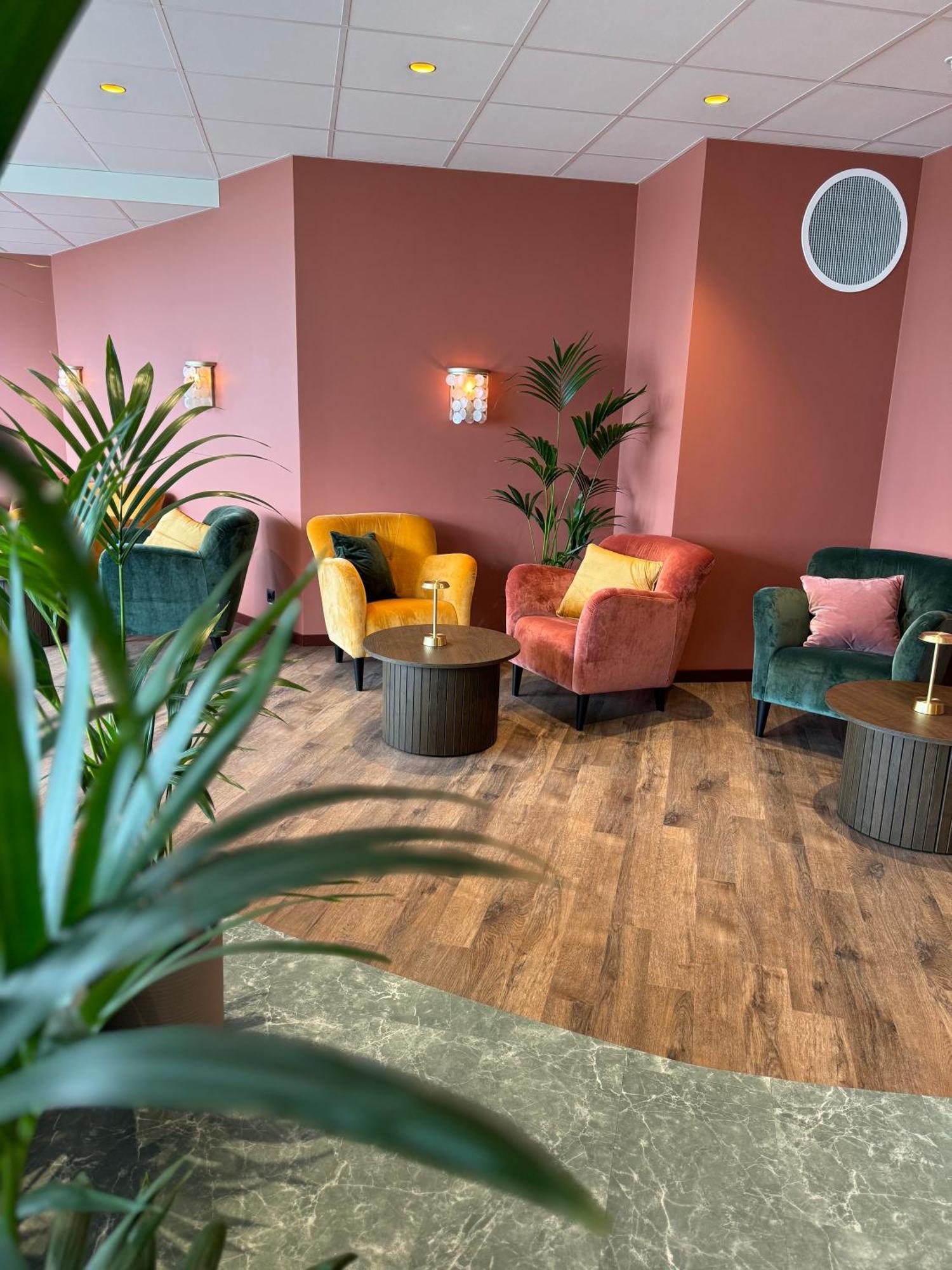 Hotell Sillen Люсечиль Экстерьер фото