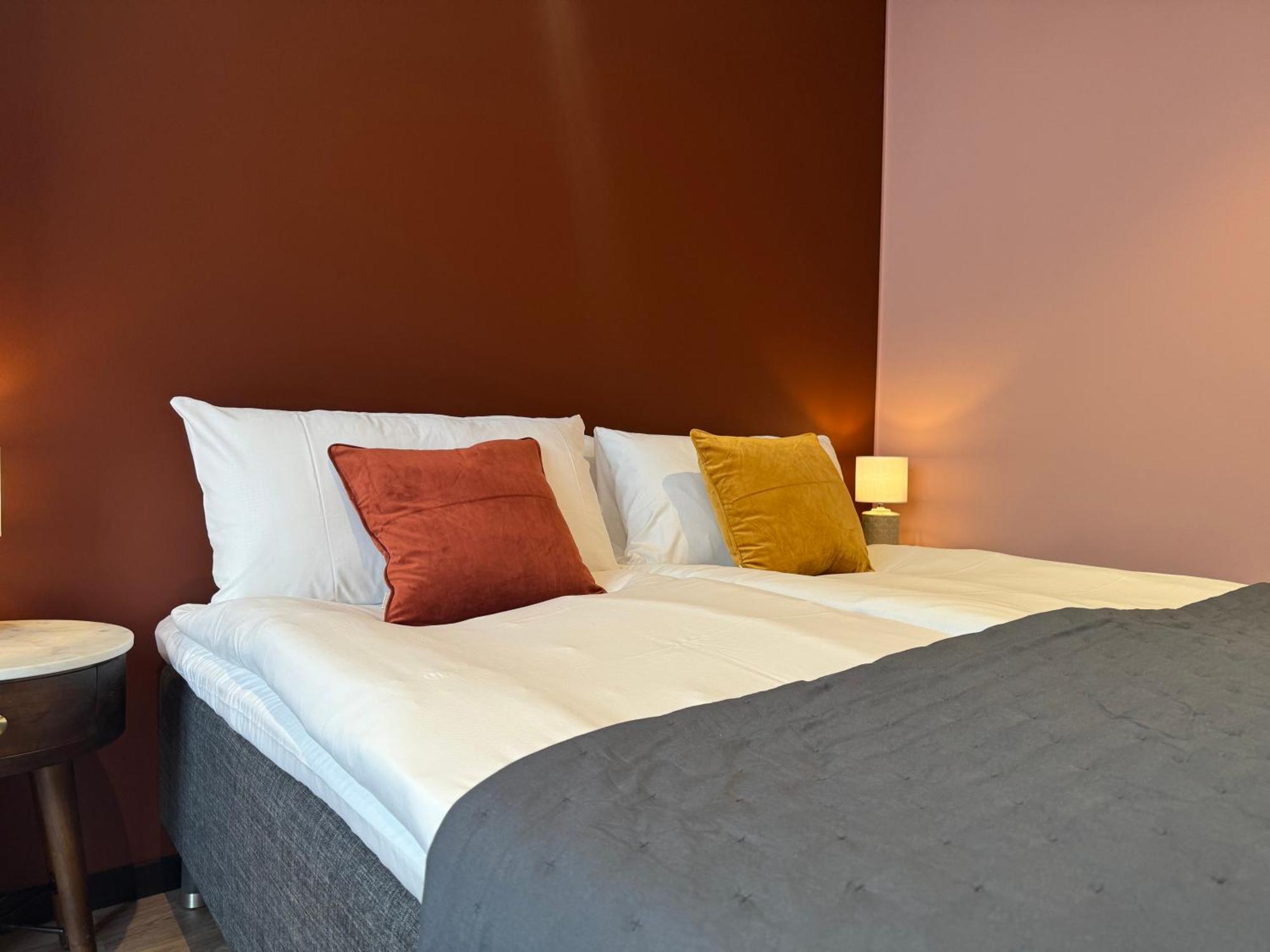 Hotell Sillen Люсечиль Экстерьер фото