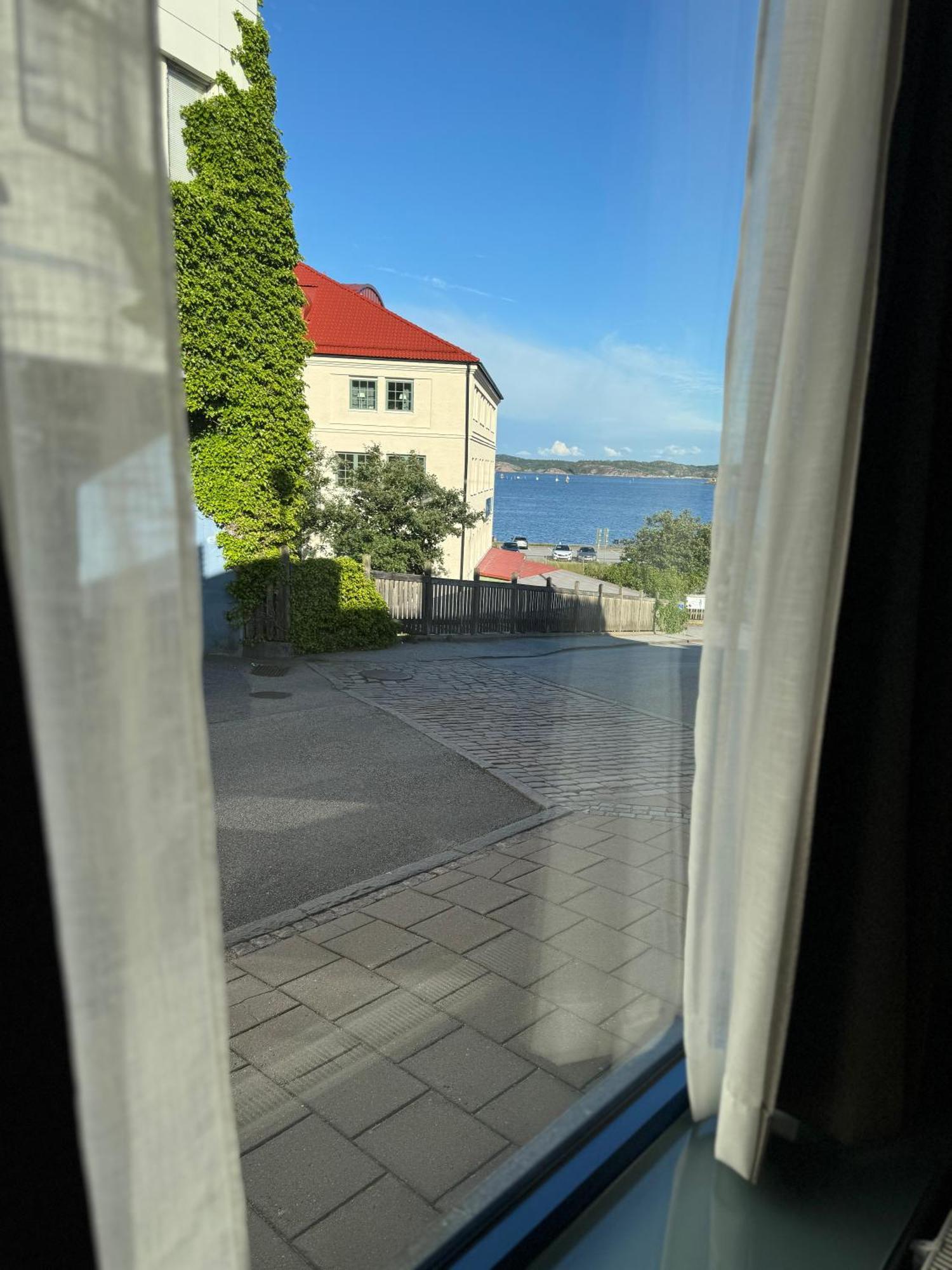 Hotell Sillen Люсечиль Экстерьер фото